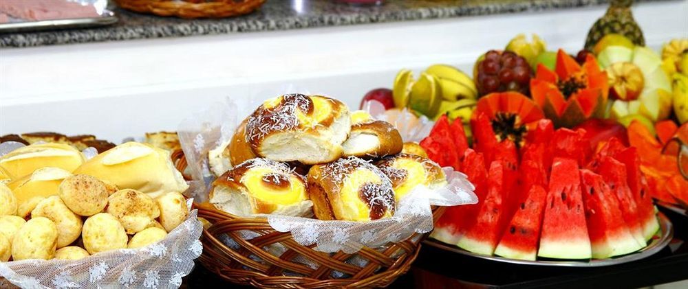 Hotel Pampulha Palace Бело Оризонти Екстериор снимка